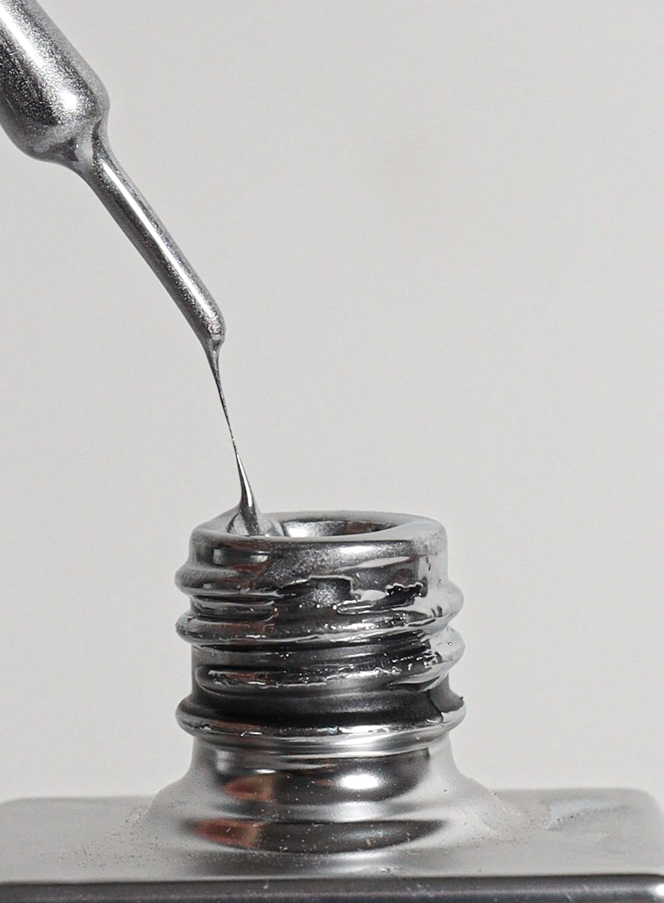 Metal Gel Liner